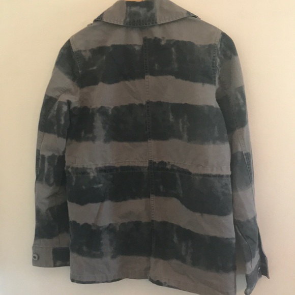 Coat - Picture 4 of 4